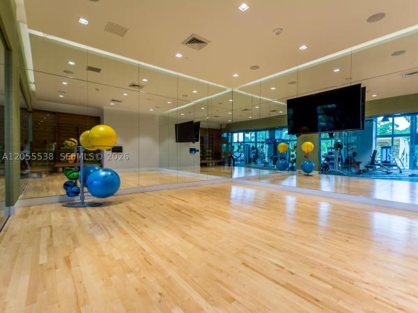 The Harbour North Tower, 16385 Biscayne Blvd #1103, North Miami Beach, Florida 33160, image 1
