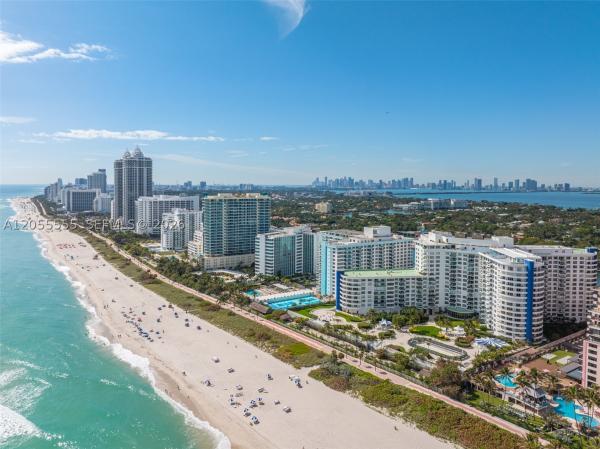 Seacoast 5151, 5151 Collins Ave #1420, Miami Beach, Florida 33140, image 2