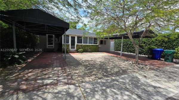 Crowell, 2000 SW 25th St #1, Miami, Florida 33133, image 1
