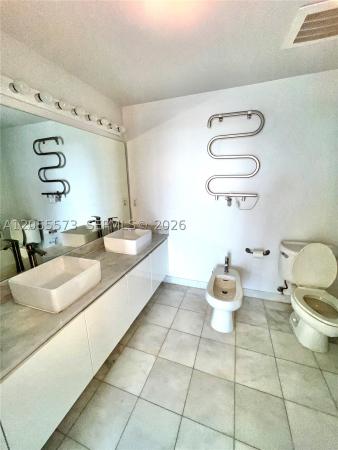 Blue On The Bay, 601 NE 36th St #1307, Miami, Florida 33137, image 3