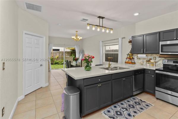 Fernandos Place, 3124 SE 2nd Dr, Homestead, Florida 33033, image 2