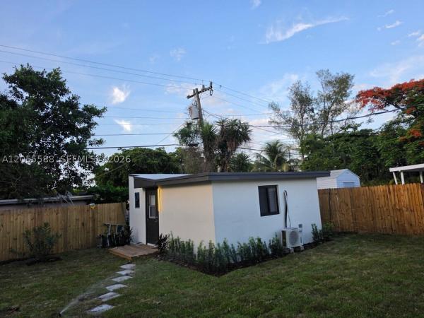 775 NW 83rd St, Unincorporated Dade County, Florida 33150, image 1