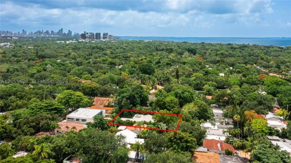 Utopia, 4155 Pamona Ave, Miami, Florida 33133, image 3