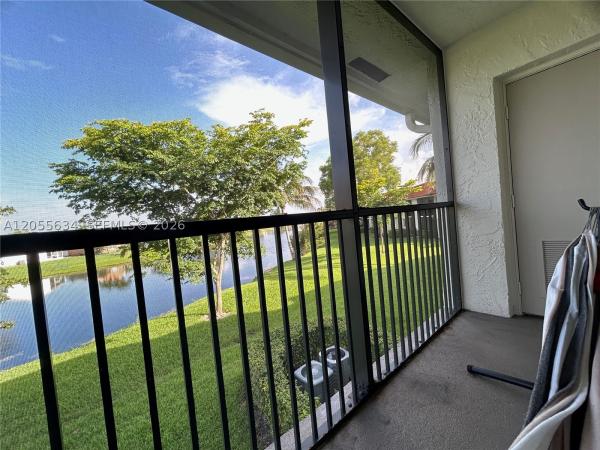 15710 E Waterside Cir #203, Sunrise, Florida 33326, image 3