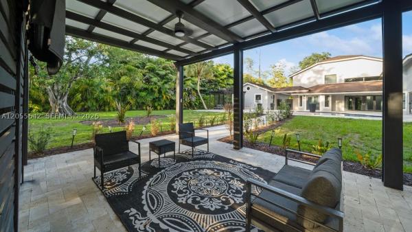 5831 NW 81st Ter, Parkland, Florida 33067, image 2