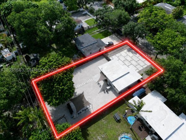 Sunkist Grove, 1220 NW 125th St, North Miami, Florida 33167, image 3