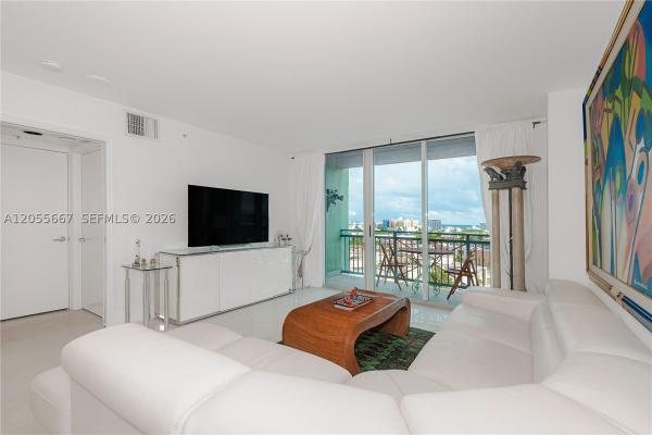 Yacht Club At Portofino, 90 Alton Rd #1007, Miami Beach, Florida 33139, image 3