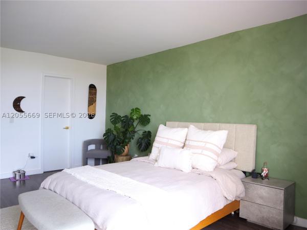 Vecino Del Mar, 2350 NE 135th St #607, North Miami, Florida 33181, image 2