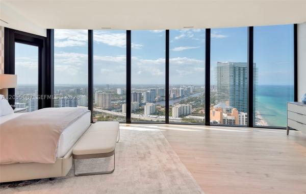 Porsche Design Tower, 18555 Collins Ave #4705, Sunny Isles Beach, Florida 33160, image 2