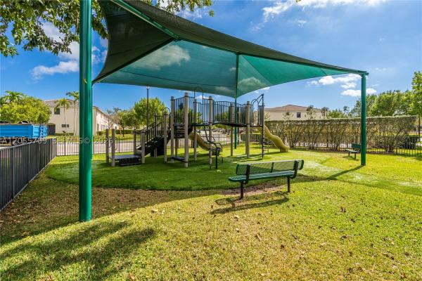 377 NE 194th Ln, Unincorporated Dade County, Florida 33179, image 3