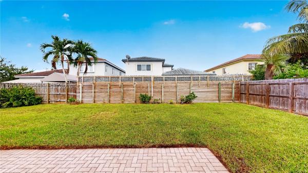 Floridian Bay Estates, 2002 NE 39th Ter, Homestead, Florida 33033, image 3