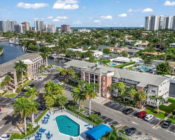 Isle Of Paradise, 455 Paradise Isle Blvd #207, Hallandale Beach, Florida 33009, image 3