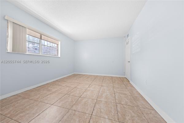 260 NW 107th Ave #110, Unincorporated Dade County, Florida 33172, image 3