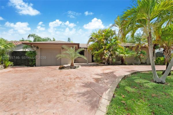 Villa Malaga, Palmetto Bay, Florida 33157, image 2