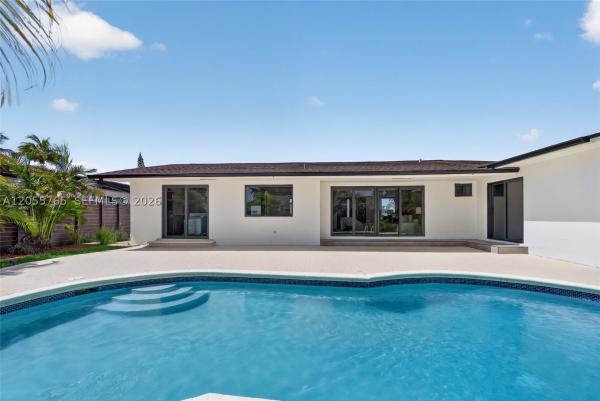 1890 NE 211th Ter, Unincorporated Dade County, Florida 33179, image 3