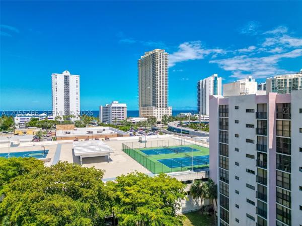 Plaza Of The Americas, 16919 N Bay Rd #821, Sunny Isles Beach, Florida 33160, image 3