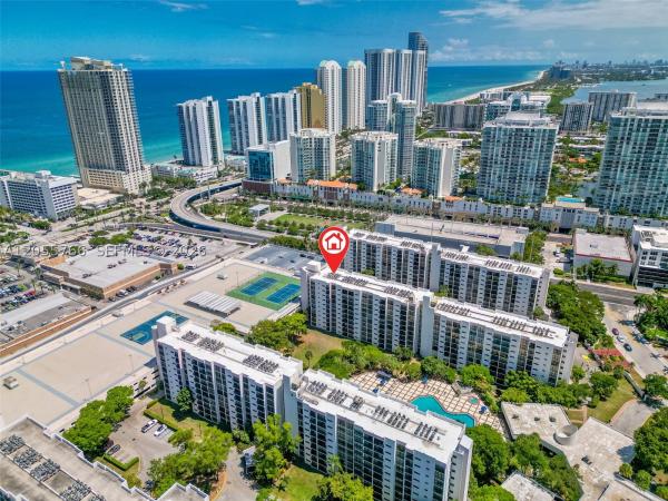 Plaza Of The Americas, 16919 N Bay Rd #821, Sunny Isles Beach, Florida 33160, image 2