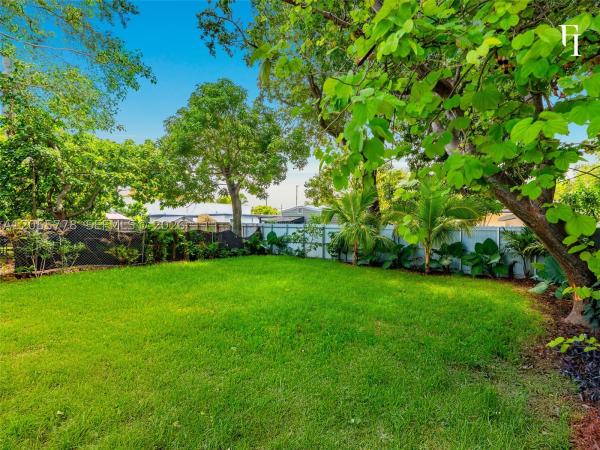 Lyndon Park, 3228 NW 11th Ave, Miami, Florida 33127, image 3