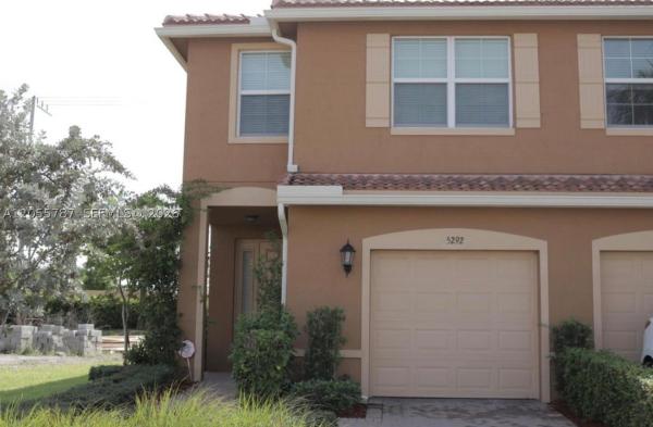 5292 Palm Colony Dr, Lake Worth, Florida 33463, image 3
