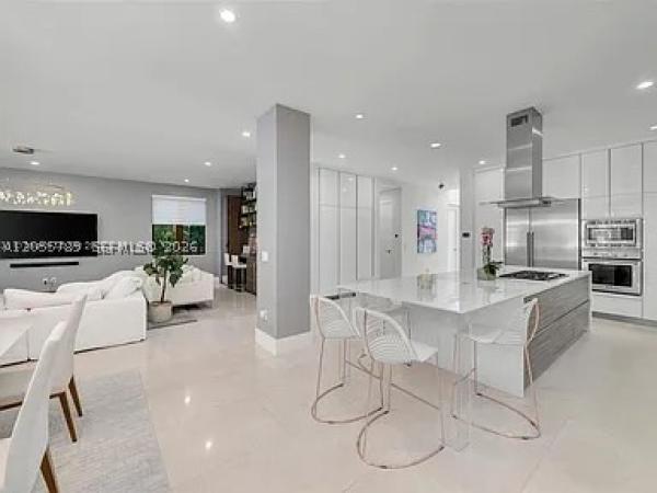 Brickells Flagler, Miami, Florida 33133, image 3