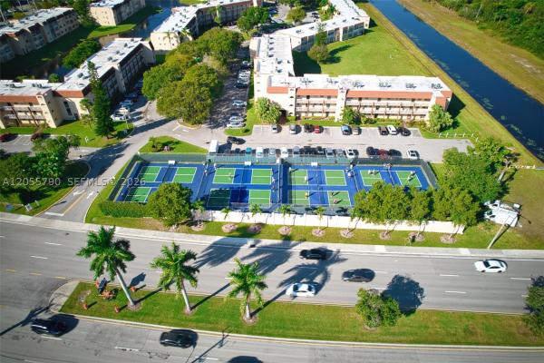 Sunrise Lakes 2, 8600 Sunrise Lakes Blvd #201, Sunrise, Florida 33322, image 2