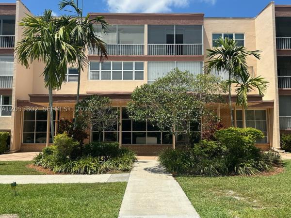 Plantation Terrace, 6731 Cypress Rd #301, Plantation, Florida 33317, image 3