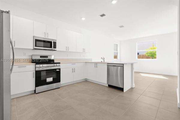 2623 SE 25th Ter, Homestead, Florida 33035, image 3