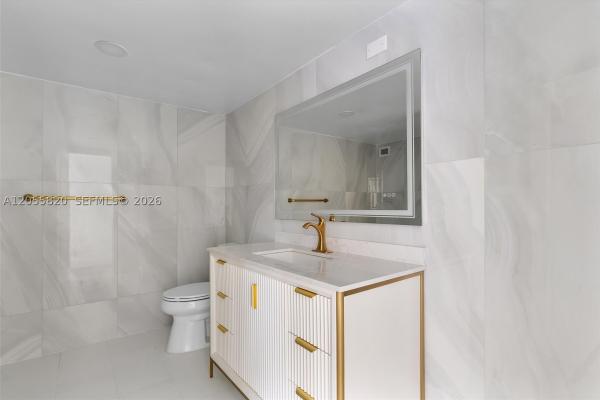 Towers Of Oceanview Point, 200 Leslie Dr #631, Hallandale Beach, Florida 33009, image 2