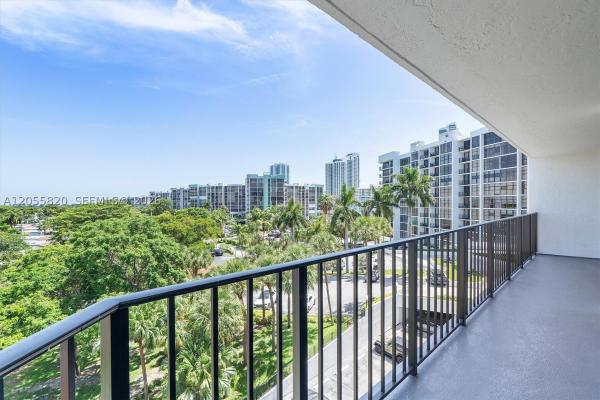 Towers Of Oceanview Point, 200 Leslie Dr #631, Hallandale Beach, Florida 33009, image 3