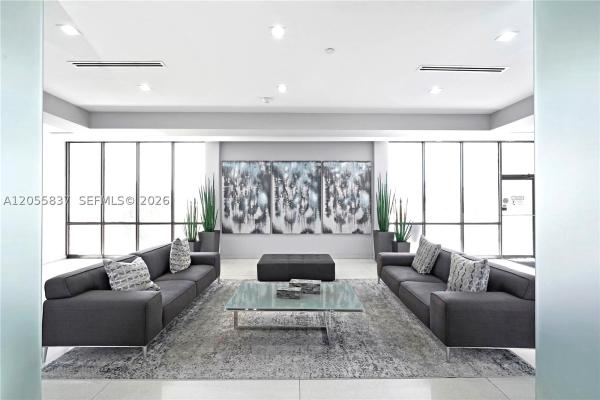 Coronado Tower 3, 20379 W Country Club Dr #433, Aventura, Florida 33180, image 3