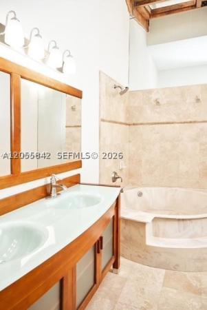 Harbourwood Villas, 347 Leslie Dr, Hallandale Beach, Florida 33009, image 1