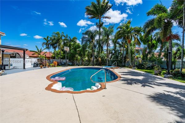 13790 SW 174th St, Unincorporated Dade County, Florida 33177, image 2