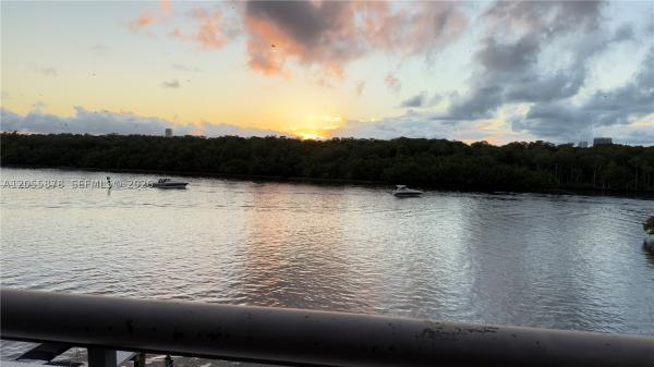 456 Poinciana Dr #1620, Sunny Isles Beach, Florida 33160, image 3
