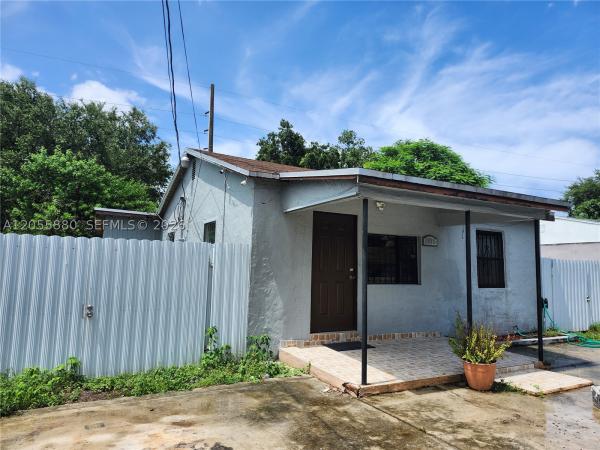 1935 NW 86th Ter, Unincorporated Dade County, Florida 33147, image 1