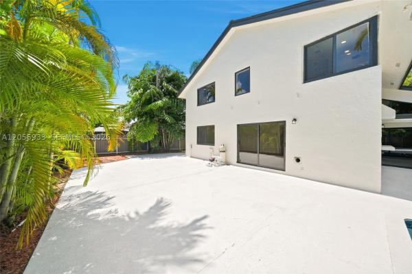 11430 SW 101st Ter, Unincorporated Dade County, Florida 33176, image 3