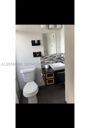 8 Farnham A, Deerfield Beach, Florida 33442, image 2
