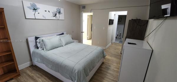 Hampton Court, 5921 Washington St #128, Hollywood, Florida 33023, image 2