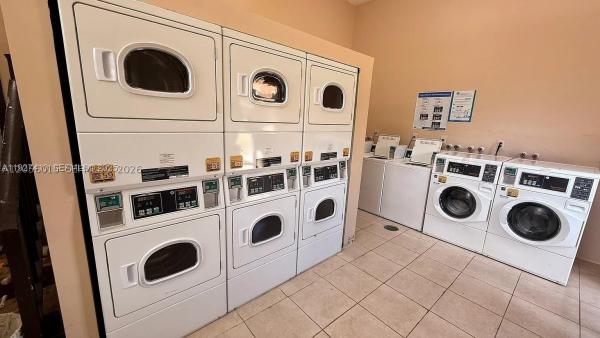 Hampton Court, 5921 Washington St #128, Hollywood, Florida 33023, image 3