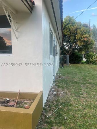 395 NE 112th St, Unincorporated Dade County, Florida 33161, image 2
