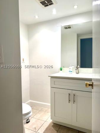 Bonavida, 20100 W Country Club Dr #608, Aventura, Florida 33180, image 3