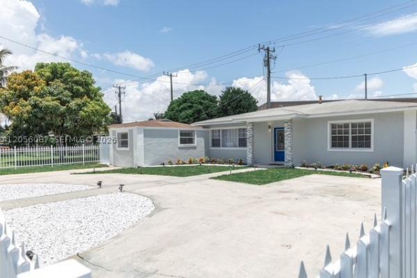 Carl Byoir, 935 NE 164th St, North Miami Beach, Florida 33162, image 2
