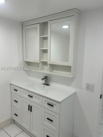 Samari Lake East, 10000 NW 80th Ct #2456, Hialeah Gardens, Florida 33016, image 1