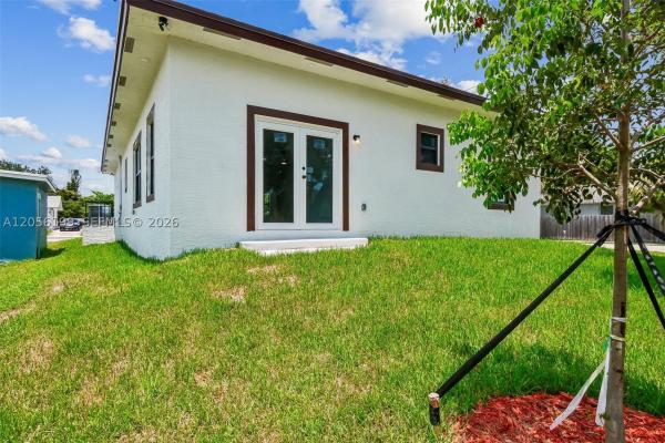 Broward Park, 130 NW 28th Ter, Fort Lauderdale, Florida 33311, image 3