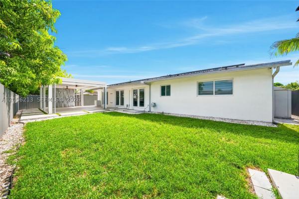 7324 SW 134th Ct, Unincorporated Dade County, Florida 33183, image 2