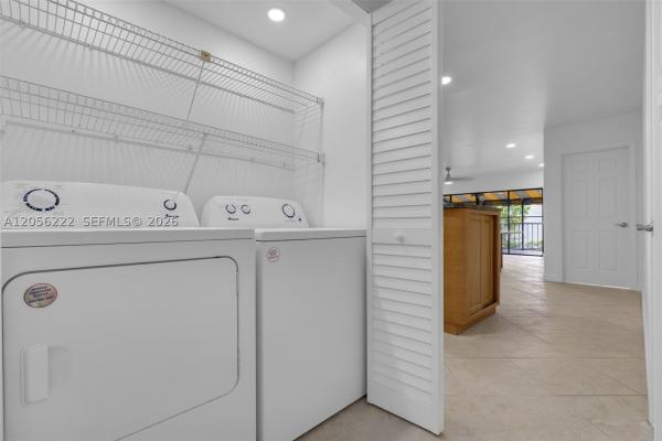 Windmill Gate, 6433 Windmill Gate Rd, Miami Lakes, Florida 33014, image 3