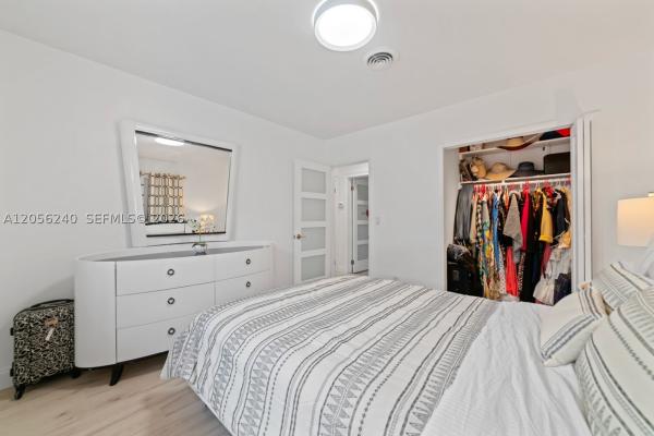 Pickwick Lake Estates, 930 NE 182nd Ter, North Miami Beach, Florida 33162, image 3