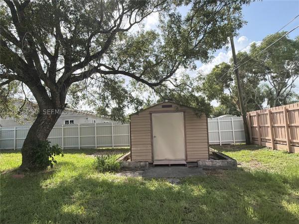 Broadview Park, 4940 SW 18th St, Fort Lauderdale, Florida 33317, image 2