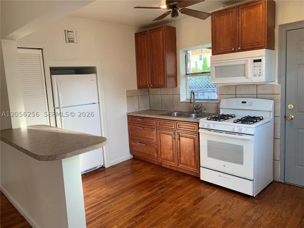 Hollywood South Side, 1806 Funston St #A, Hollywood, Florida 33020, image 3
