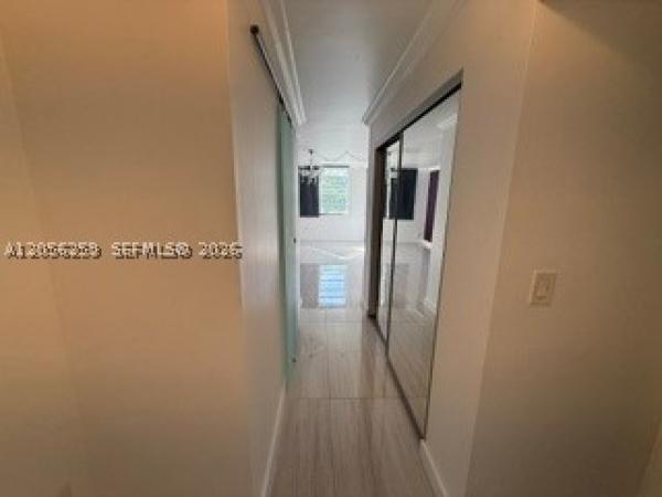 1670 NE 191st St #302-3, Unincorporated Dade County, Florida 33179, image 2
