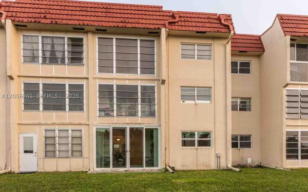 Sunrise Lakes 1, 2931 E Sunrise Lakes Dr #109, Sunrise, Florida 33322, image 3